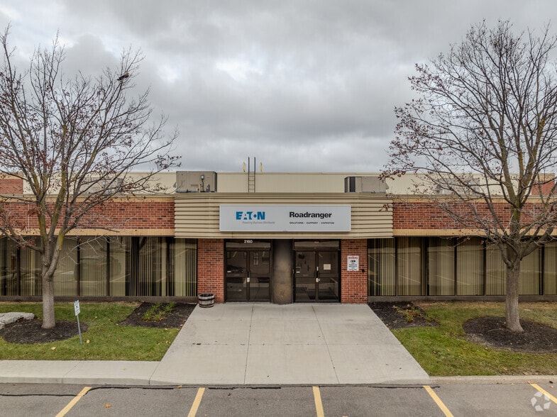 2160 Williams Pky, Brampton, ON for lease - Building Photo - Image 1 of 2