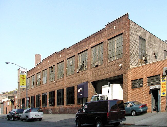 Plus de détails pour 36-31 33rd St, Long Island City, NY - Industriel à louer