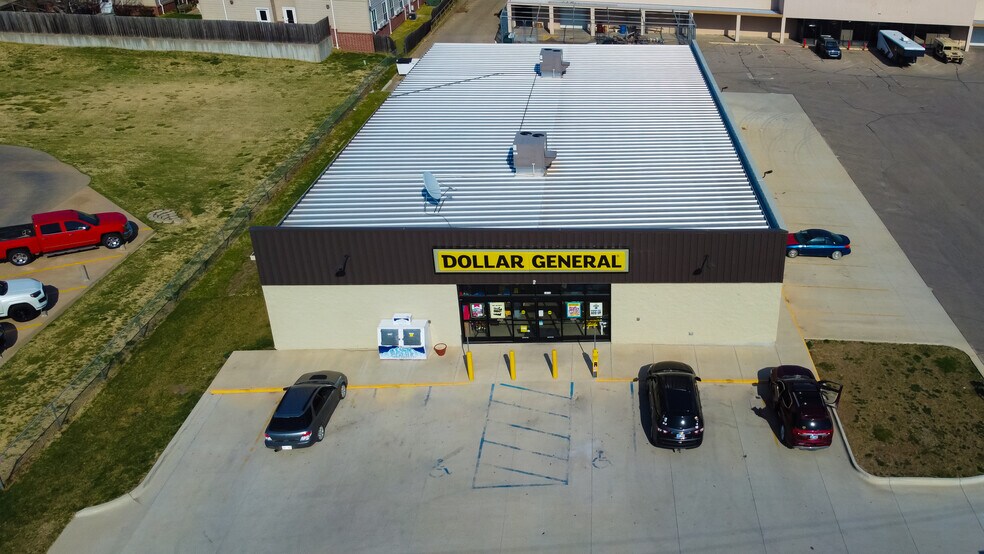 1612 N Ohio St, Augusta, KS à vendre - Photo du bâtiment - Image 2 de 7