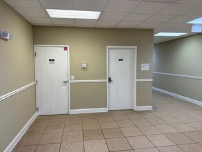 5431 E Silver Springs Blvd, Silver Springs, FL for lease Interior Photo- Image 1 of 5