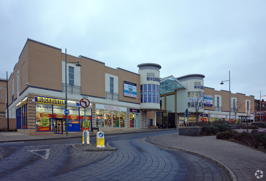 Pier Rd, Erith à louer - Photo du b timent - Image 3 de 9