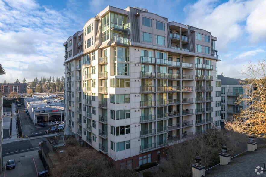 1100-1160 106th Ave NE, Bellevue, WA à vendre - Photo du bâtiment - Image 1 de 4