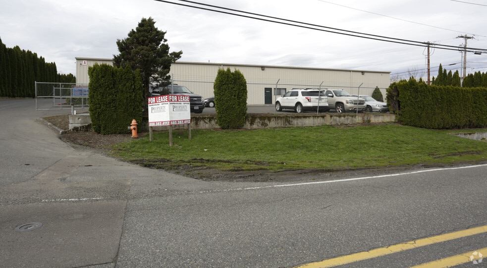 2233 NE 244th Ave, Troutdale, OR for lease - Building Photo - Image 3 of 5