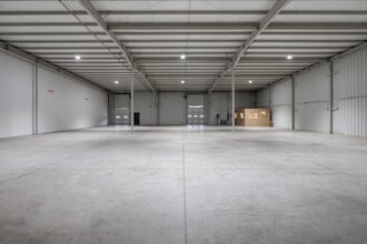 3525 Enterprise Way, Green Cove Springs, FL for lease Interior Photo- Image 1 of 5