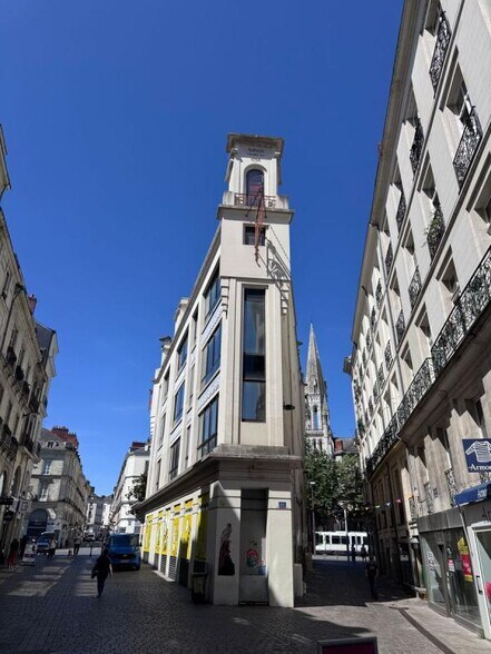 1 Rue De La Haute Casserie, Nantes à louer - Photo du bâtiment - Image 2 de 9