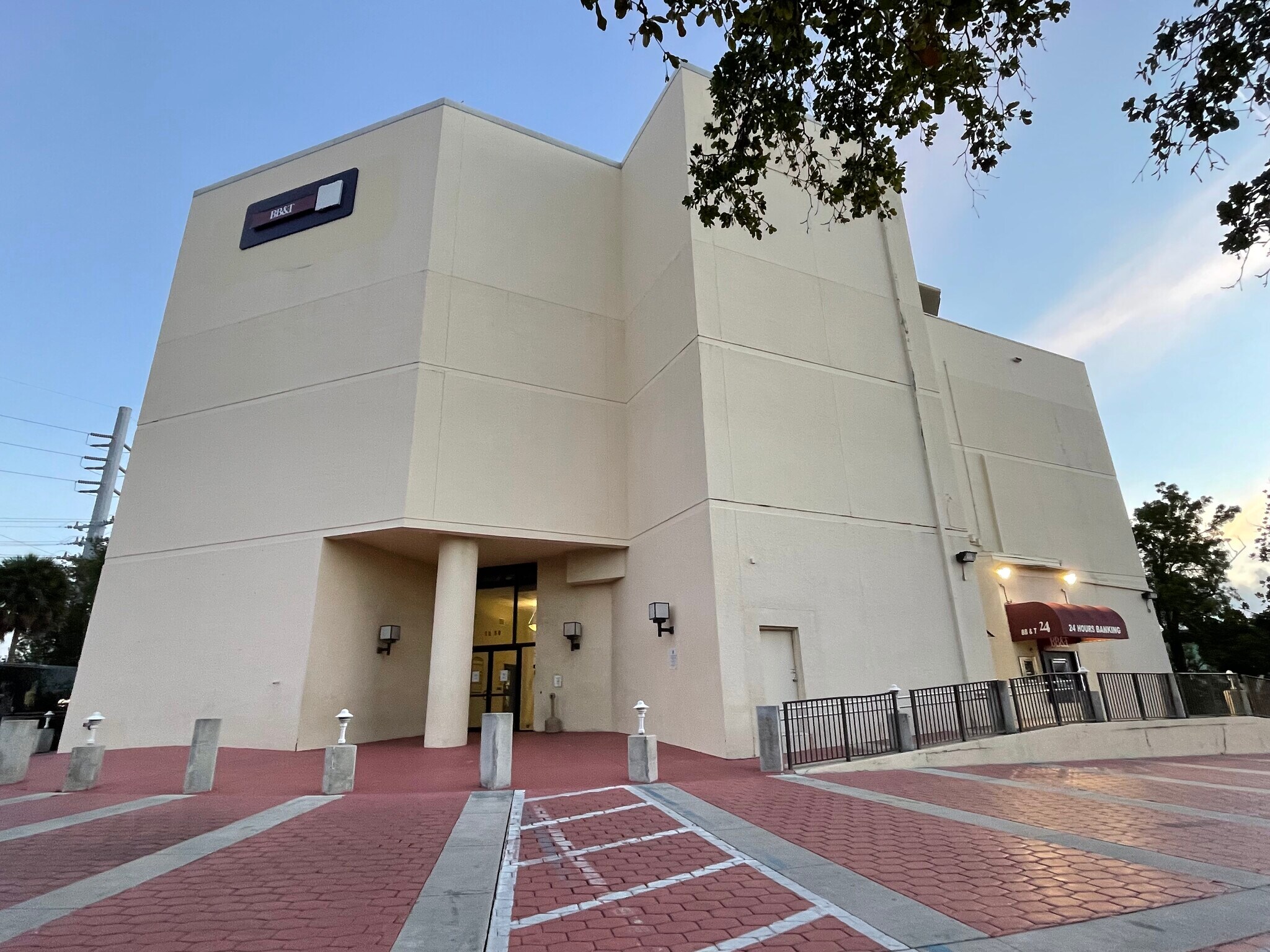 1010 kennedy Dr, Key West, FL à vendre Photo du bâtiment- Image 1 de 11