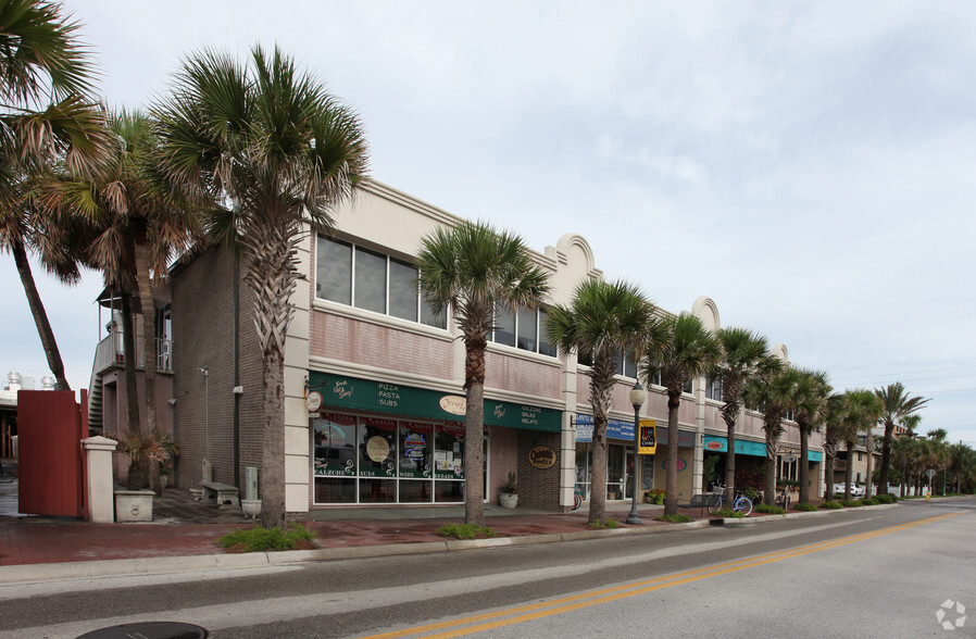 60 Ocean Blvd, Atlantic Beach, FL for sale - Primary Photo - Image 1 of 1