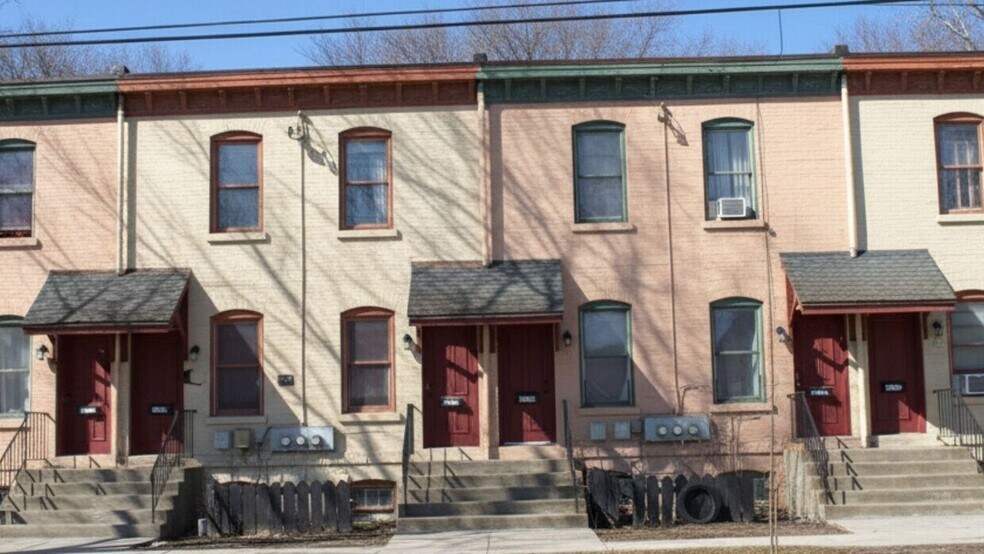 363-369 Liberty st, Newburgh, NY à vendre - Photo du bâtiment - Image 2 de 10