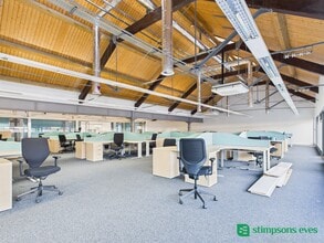 Wolverton Park Rd, Milton Keynes for lease Interior Photo- Image 1 of 12