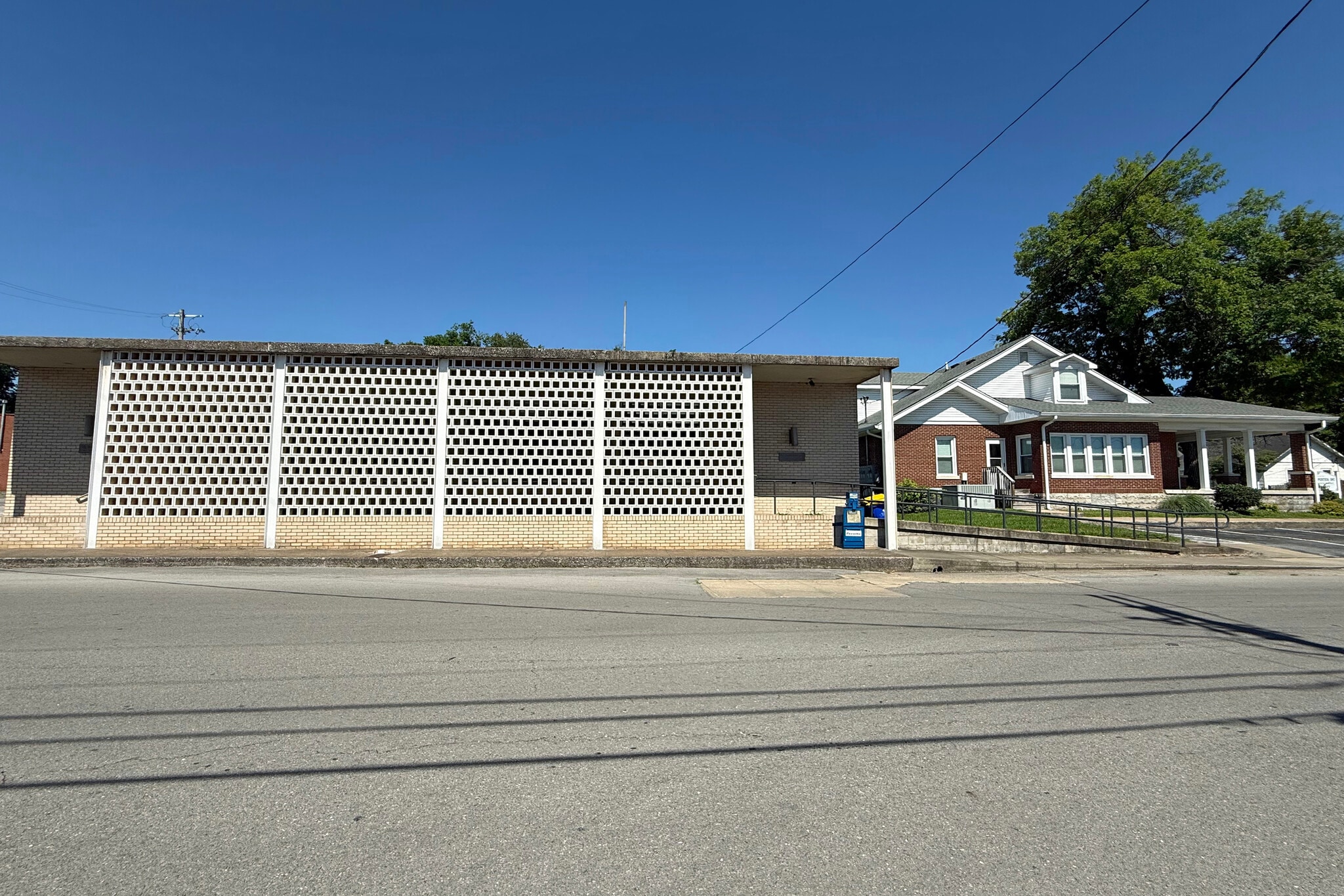 103 N High St, Franklin, KY for sale Building Photo- Image 1 of 26