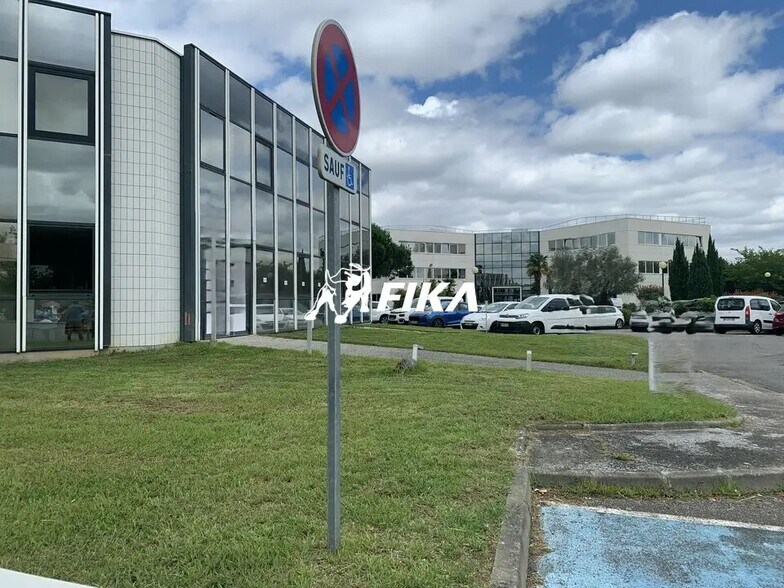 Bureau dans Toulouse à louer - Photo du bâtiment - Image 2 de 10