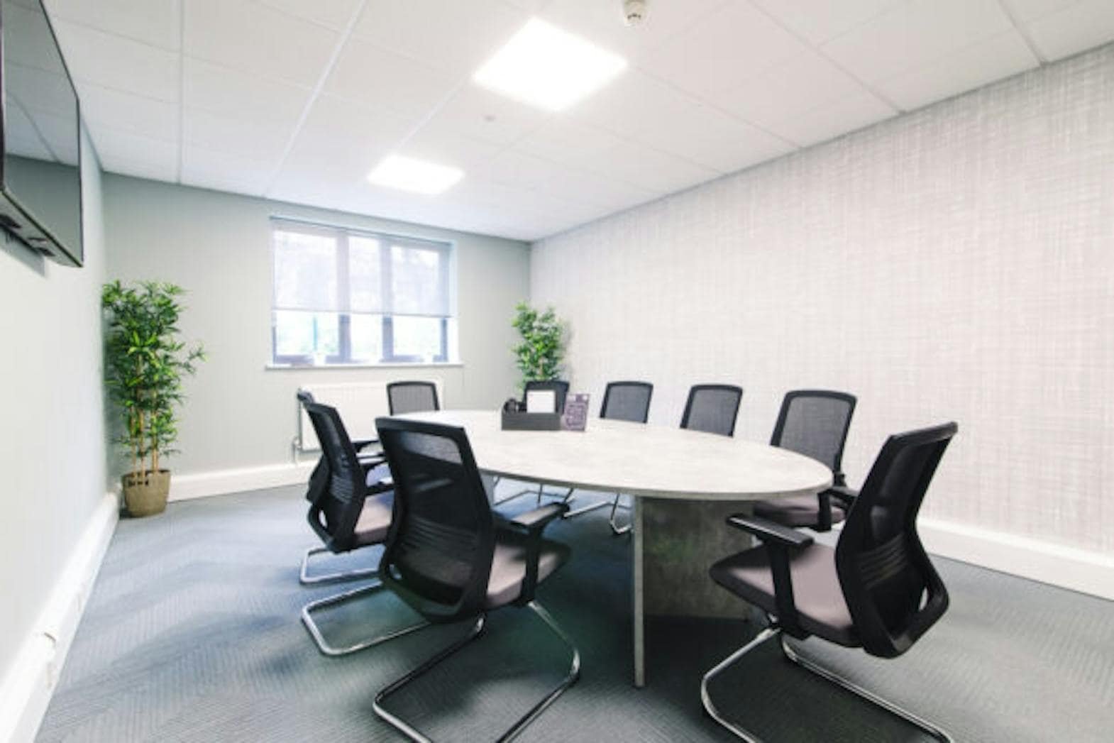 Hatherley Ln, Cheltenham for lease Interior Photo- Image 1 of 6