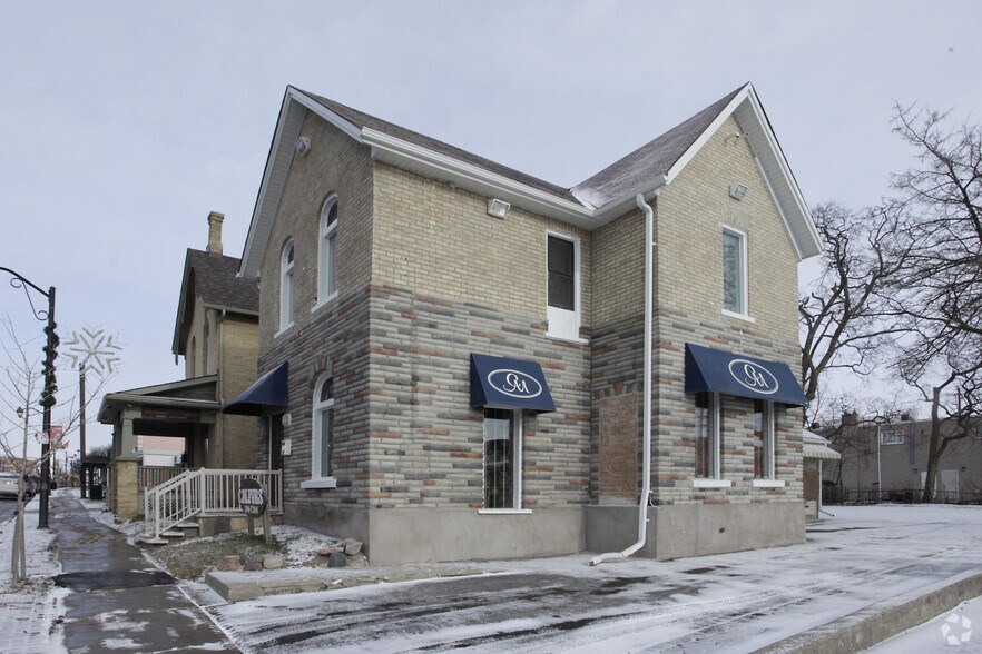 15 Main Street Markham St, Markham, ON for sale - Primary Photo - Image 1 of 1