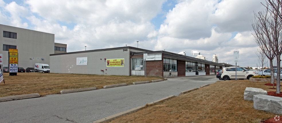 1940 Ellesmere Rd, Toronto, ON for lease - Building Photo - Image 2 of 7