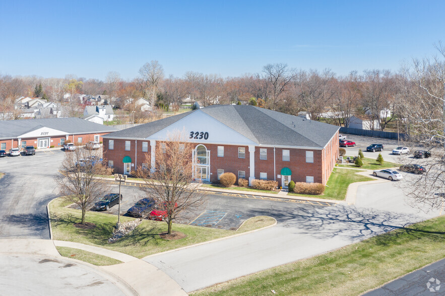 3230 Central Park W, Toledo, OH for lease - Aerial - Image 3 of 6