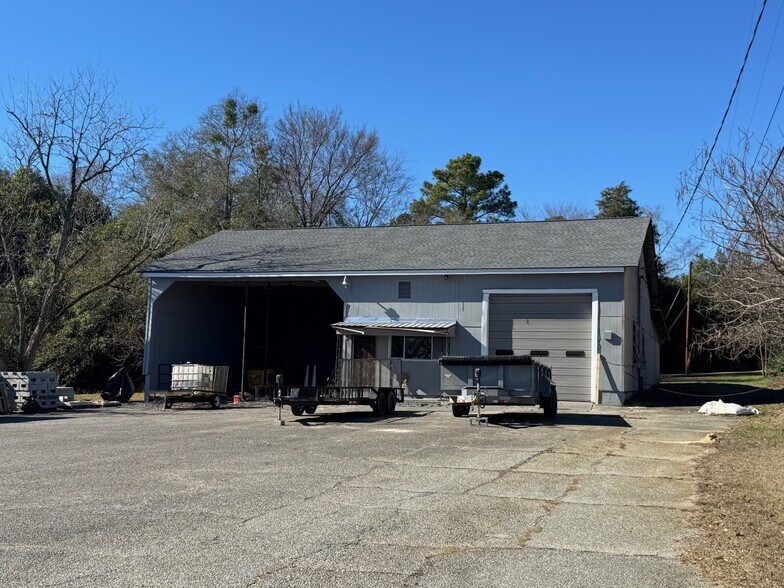 5253 Columbus Rd, Macon-Bibb, GA à louer - Photo du bâtiment - Image 2 de 2