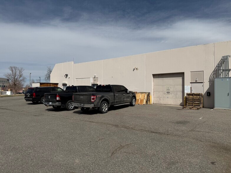 17600 E Exposition Dr, Aurora, CO à louer - Photo intérieure - Image 3 de 4