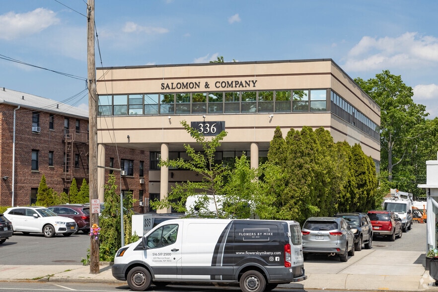 336 Atlantic Ave, East Rockaway, NY for lease - Building Photo - Image 3 of 4