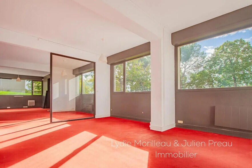 Local d'activités dans Nantes à vendre - Photo du bâtiment - Image 2 de 8