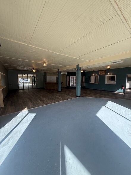 2595 Avenue G NW, Winter Haven, FL for sale - Building Photo - Image 2 of 10