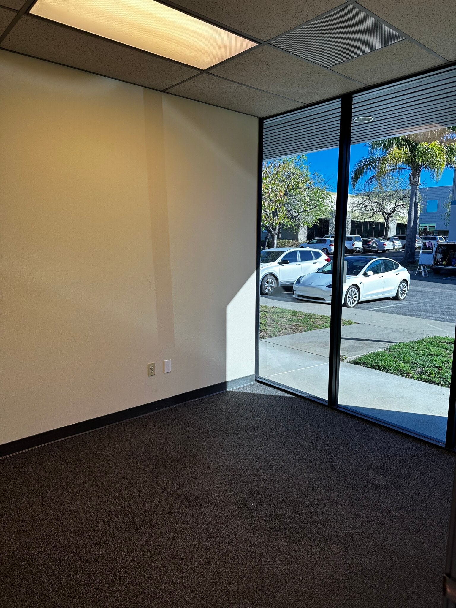 4531 Market St, Ventura, CA à louer Photo intérieure- Image 1 de 14