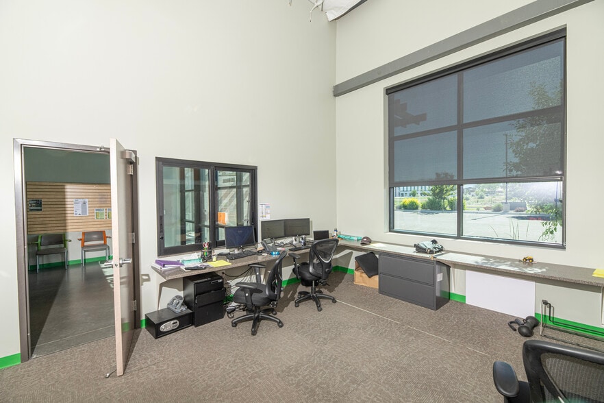 1309 Mayfly Dr, Montrose, CO for lease - Building Photo - Image 3 of 8
