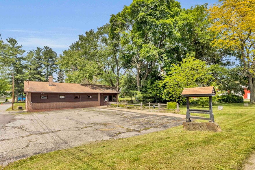 777 N Ellsworth Ave, Salem, OH for sale - Building Photo - Image 2 of 14