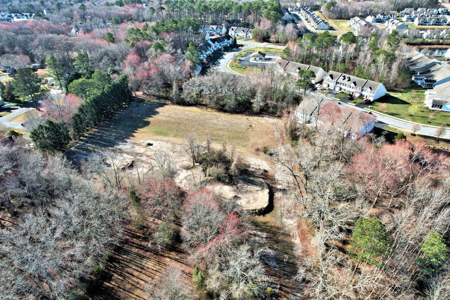 35308 Atlantic Ave, Millville, DE à louer - Photo du bâtiment - Image 2 de 3