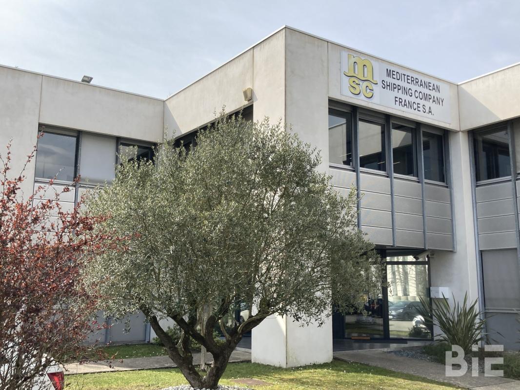 86-88 Avenue Président J.F. Kennedy, Mérignac for lease Building Photo- Image 1 of 6