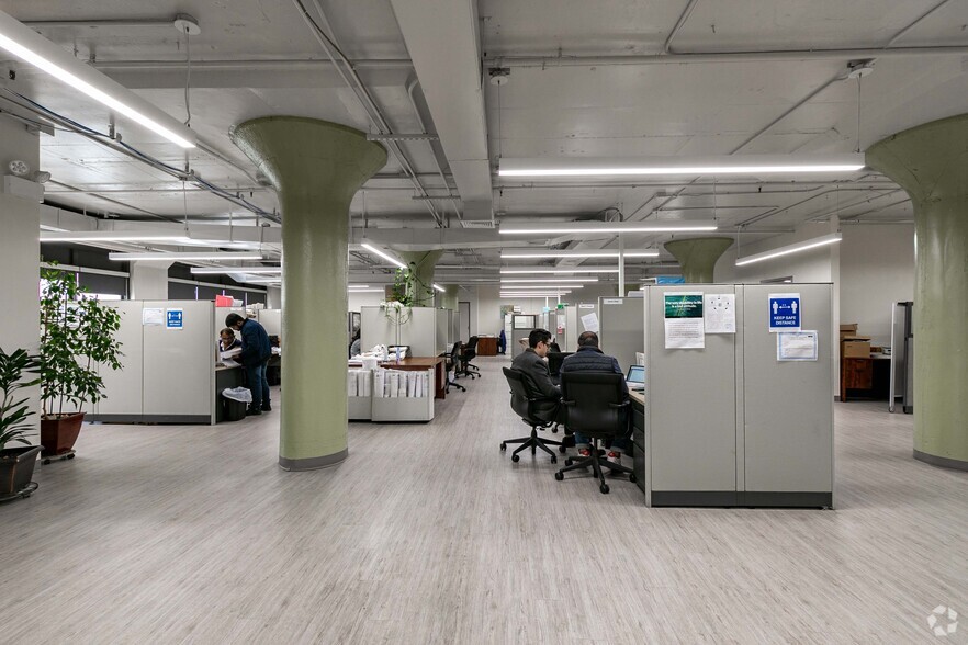 47-09 30th St, Long Island City, NY à louer - Photo intérieure - Image 3 de 21