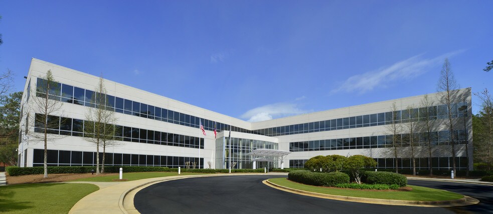 700 Westpark Dr, Peachtree City, GA à louer - Photo du bâtiment - Image 1 de 9