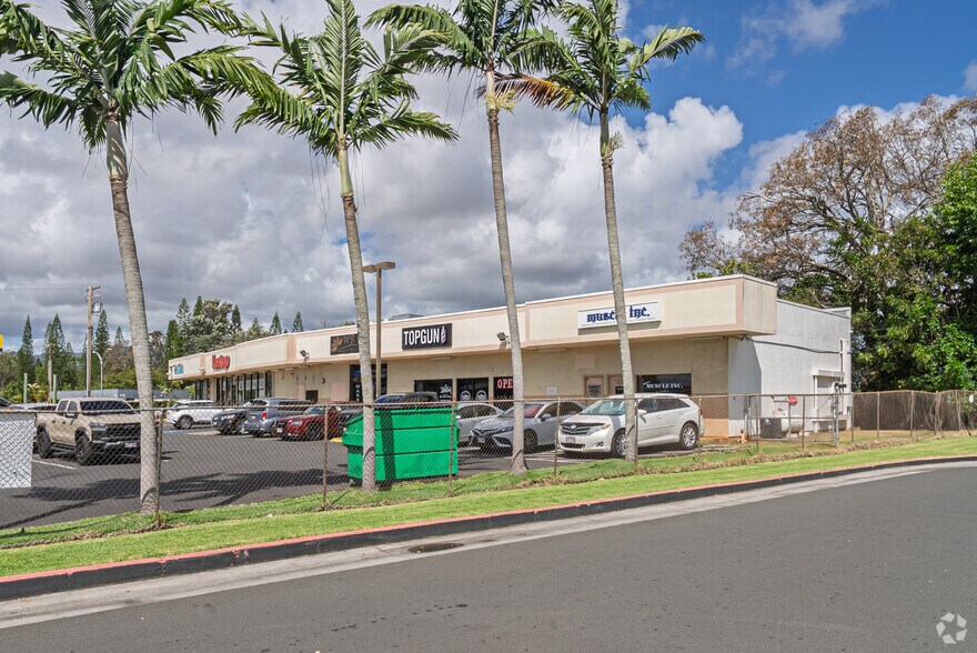 95-026 Kamehameha Hwy, Mililani, HI à louer - Photo du bâtiment - Image 3 de 4