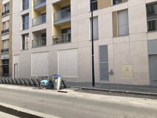 Plus de détails pour Commerce de détail à louer