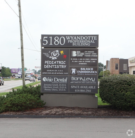 5180 E Main St, Columbus, OH for lease - Building Photo - Image 3 of 20