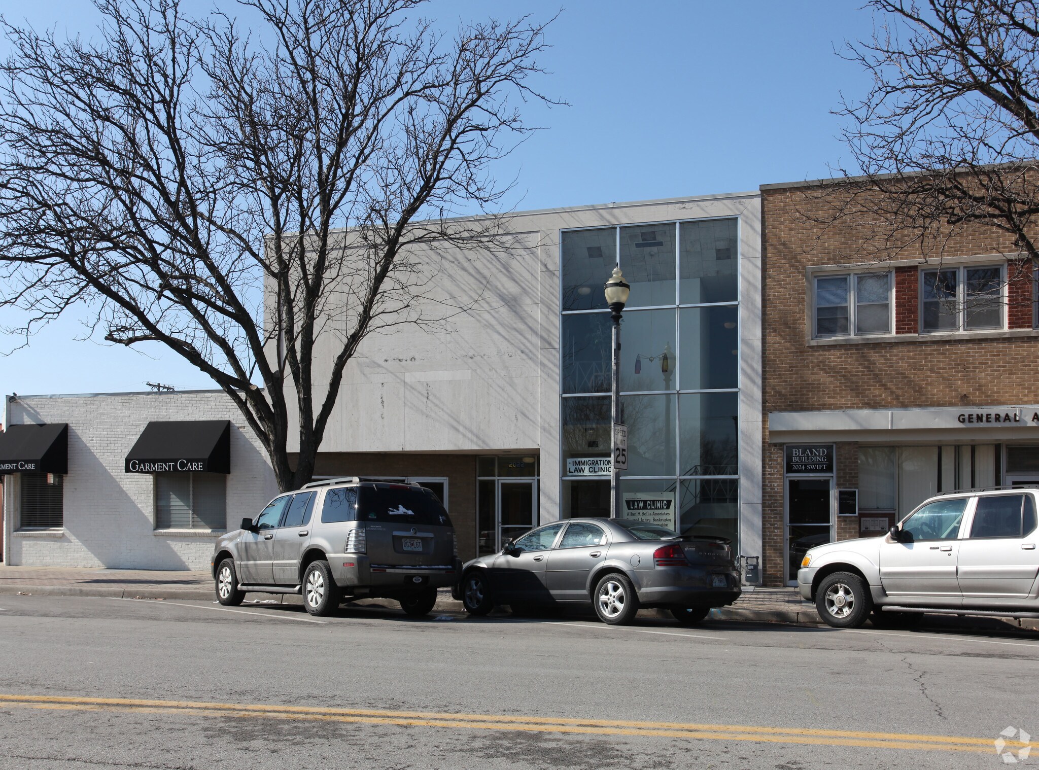2022 Swift Ave, North Kansas City, MO for lease Primary Photo- Image 1 of 3