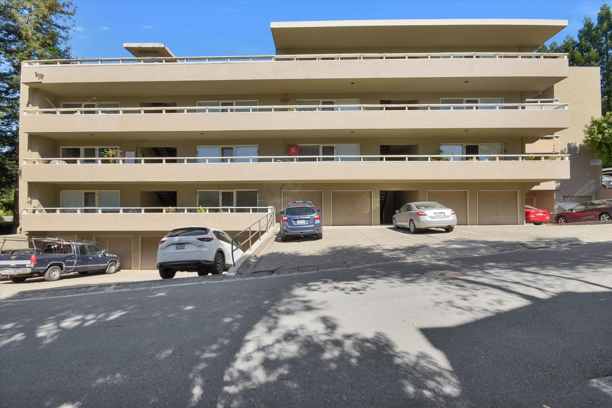 1118 Sir Francis Drake Blvd, Kentfield, CA for sale Building Photo- Image 1 of 13