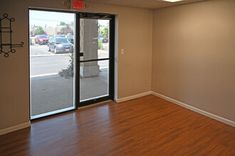 5300 S 108th St, Hales Corners, WI for lease Interior Photo- Image 1 of 7