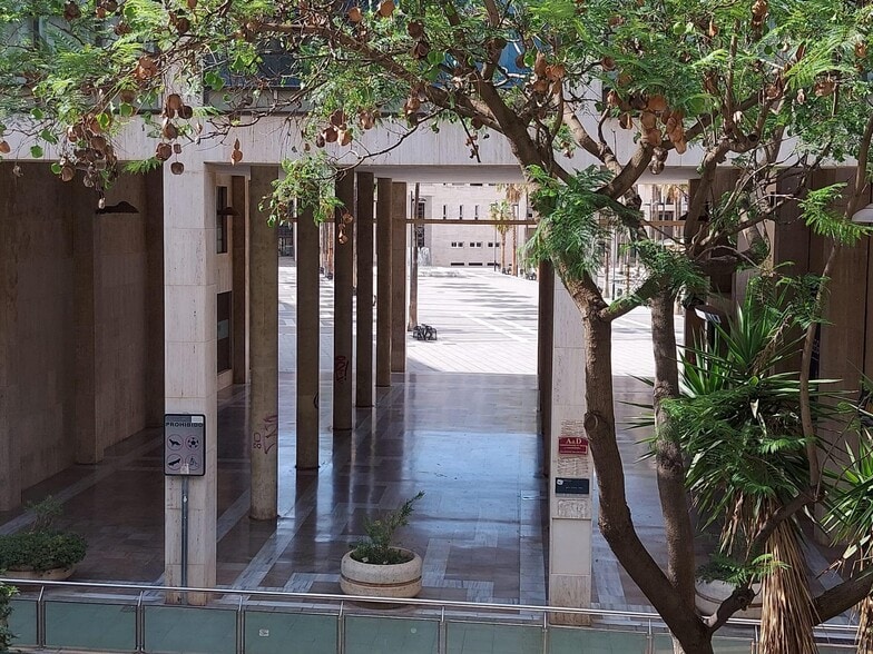 Retail in El Ejido, Almería for lease - Building Photo - Image 3 of 38