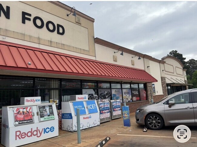 Plus de détails pour 403 E Church St, Fort Valley, GA - Commerce de détail à louer