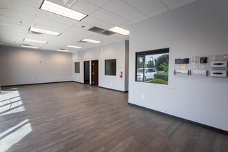 1940 W Elliot Rd, Gilbert, AZ for lease Interior Photo- Image 1 of 24