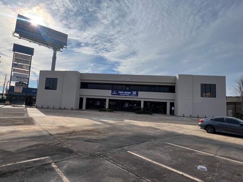 11700 Us-59, Houston, TX à louer - Photo du bâtiment - Image 3 de 4