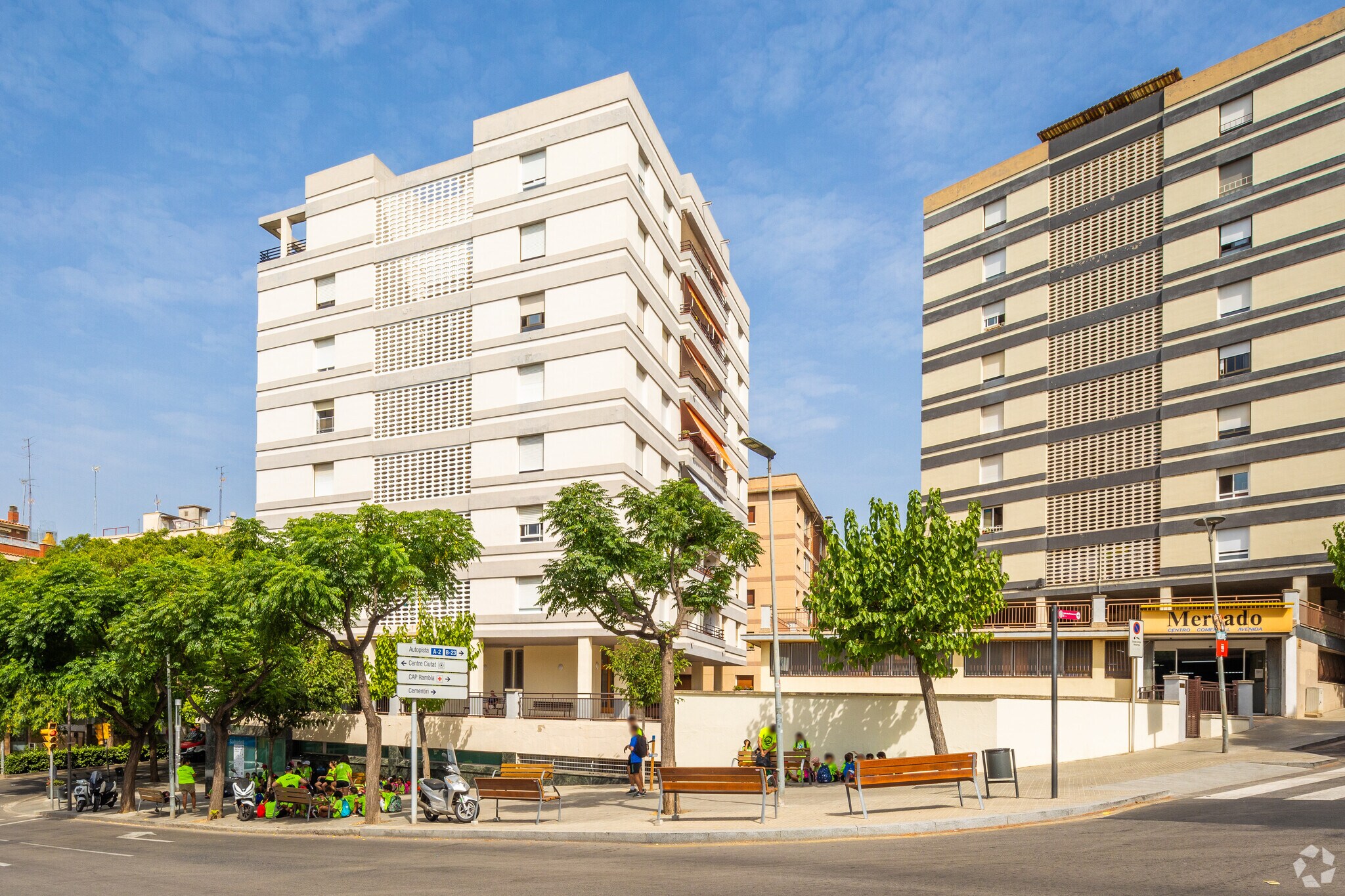 Multifamily in Sant Feliu de Llobregat, Barcelona for sale Primary Photo- Image 1 of 5