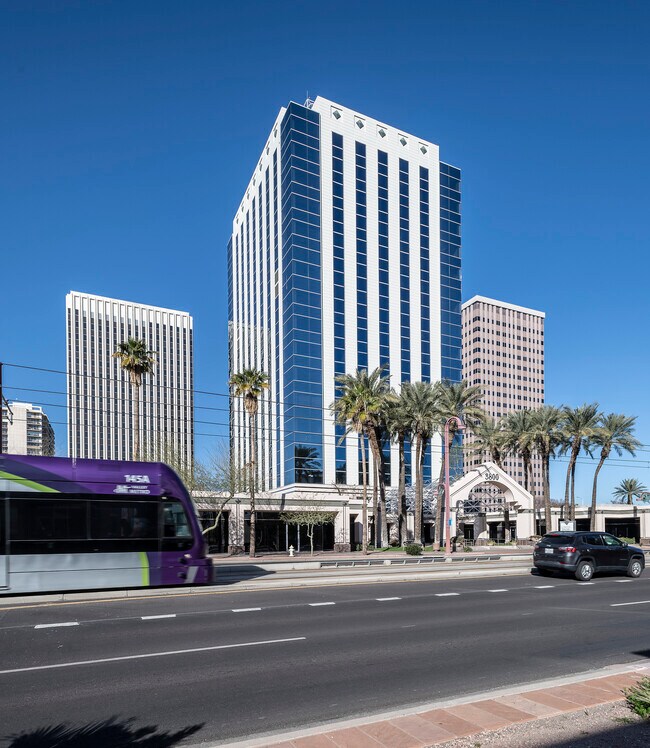 Plus de détails pour 3800 N Central Ave, Phoenix, AZ - Bureau à louer