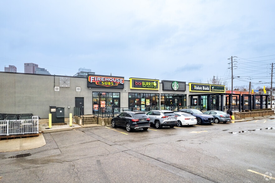 3300 Dufferin St, Toronto, ON for lease - Primary Photo - Image 1 of 3