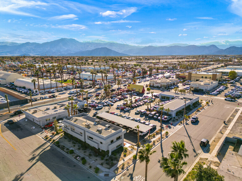 82632 Highway 111, Indio, CA à vendre - Aérien - Image 1 de 1