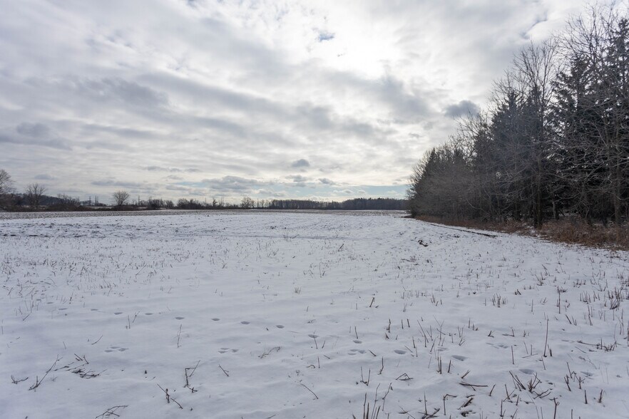 380 Garner Rd, Hamilton, ON à vendre - Photo de construction - Image 3 de 4