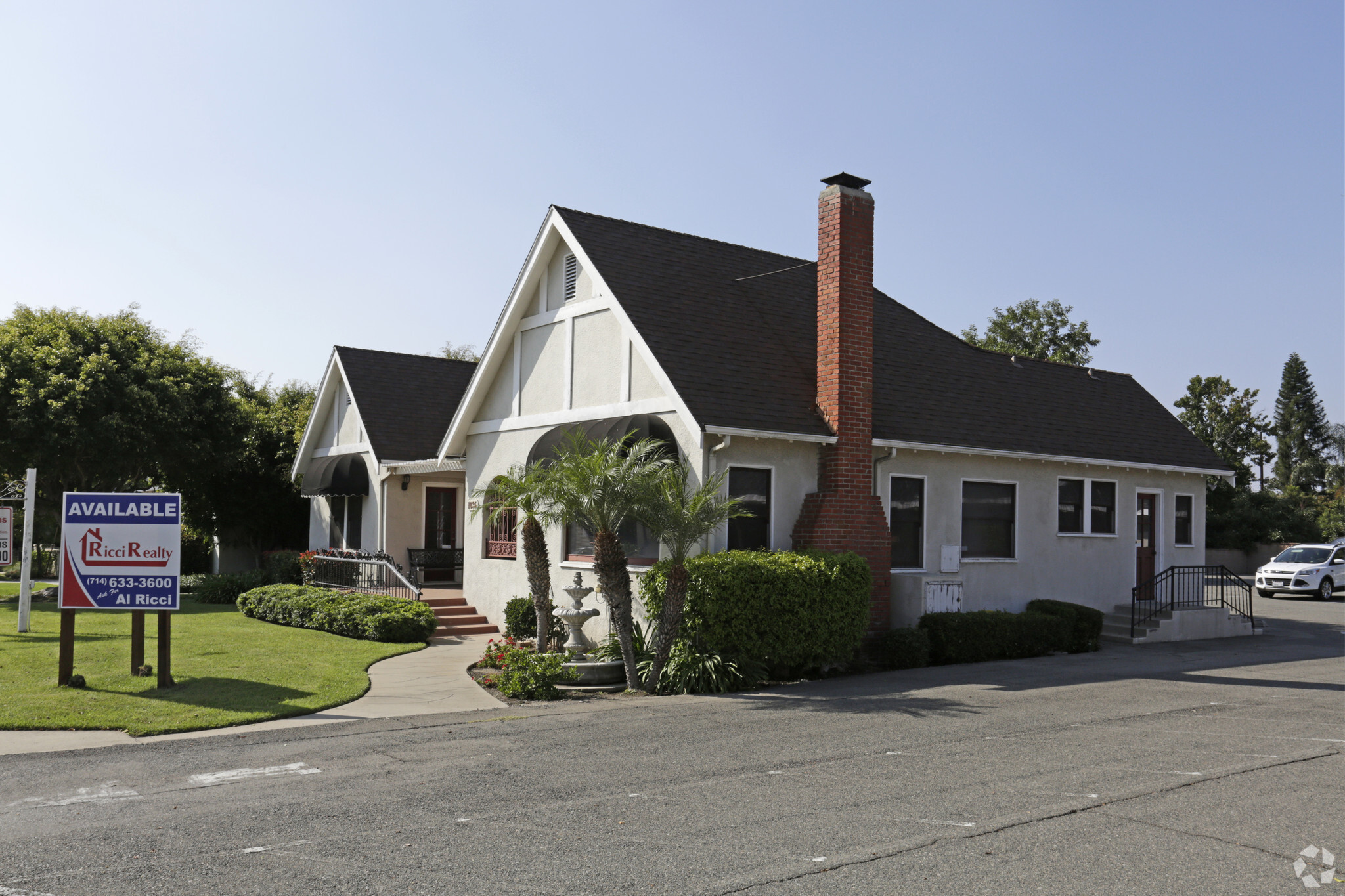 1035 E Chapman Ave, Orange, CA for sale Primary Photo- Image 1 of 1