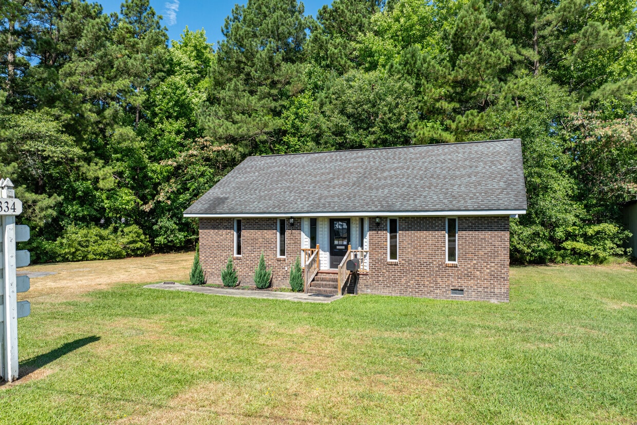 4334 S Hathaway Blvd, Rocky Mount, NC for lease Primary Photo- Image 1 of 23
