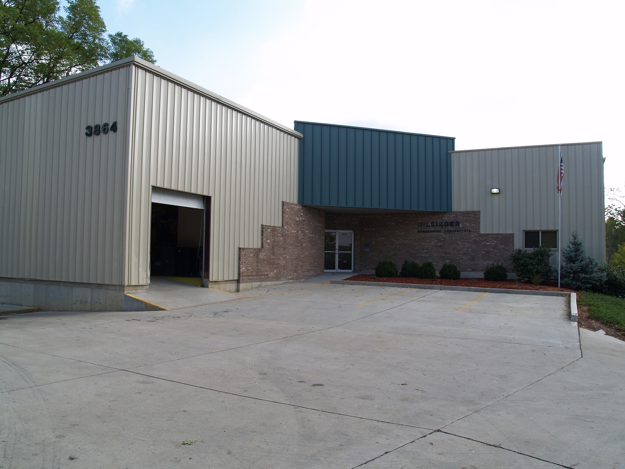 3864 Race Rd, Cincinnati, OH for lease Primary Photo- Image 1 of 5