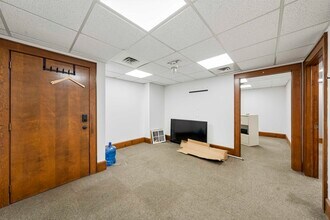 150 W End Ave, Somerville, NJ for lease Interior Photo- Image 2 of 18